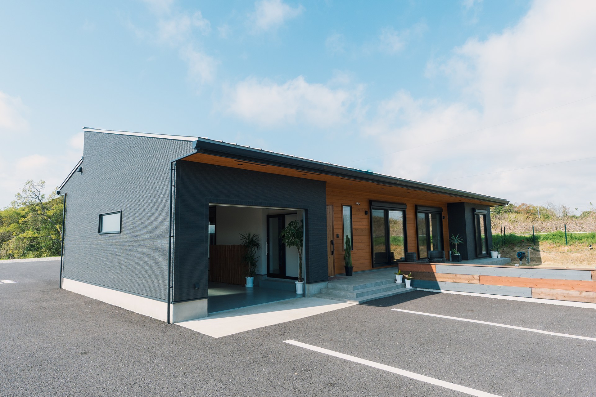ガレージ付き住宅 | 茨城県行方市の新築ならA-1home